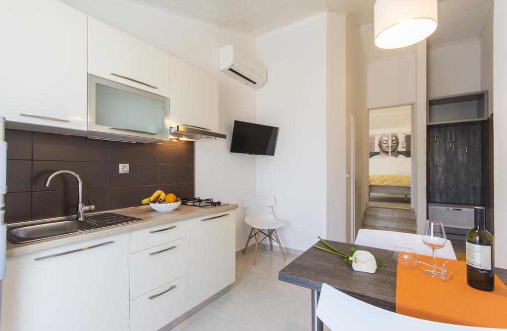 Alison Apartments Премантура Экстерьер фото