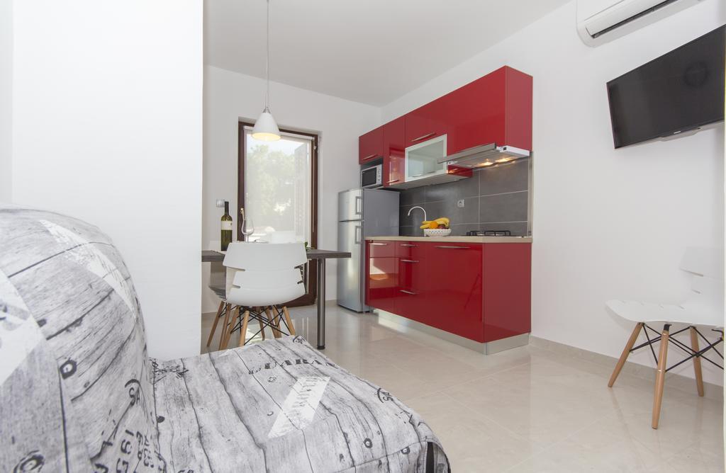 Alison Apartments Премантура Экстерьер фото