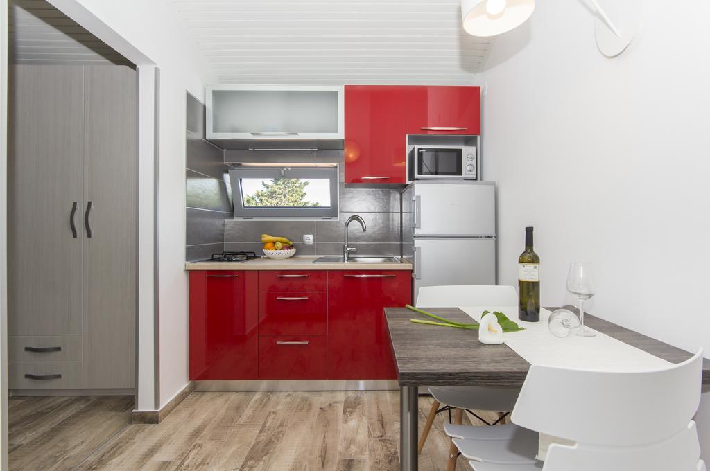 Alison Apartments Премантура Экстерьер фото